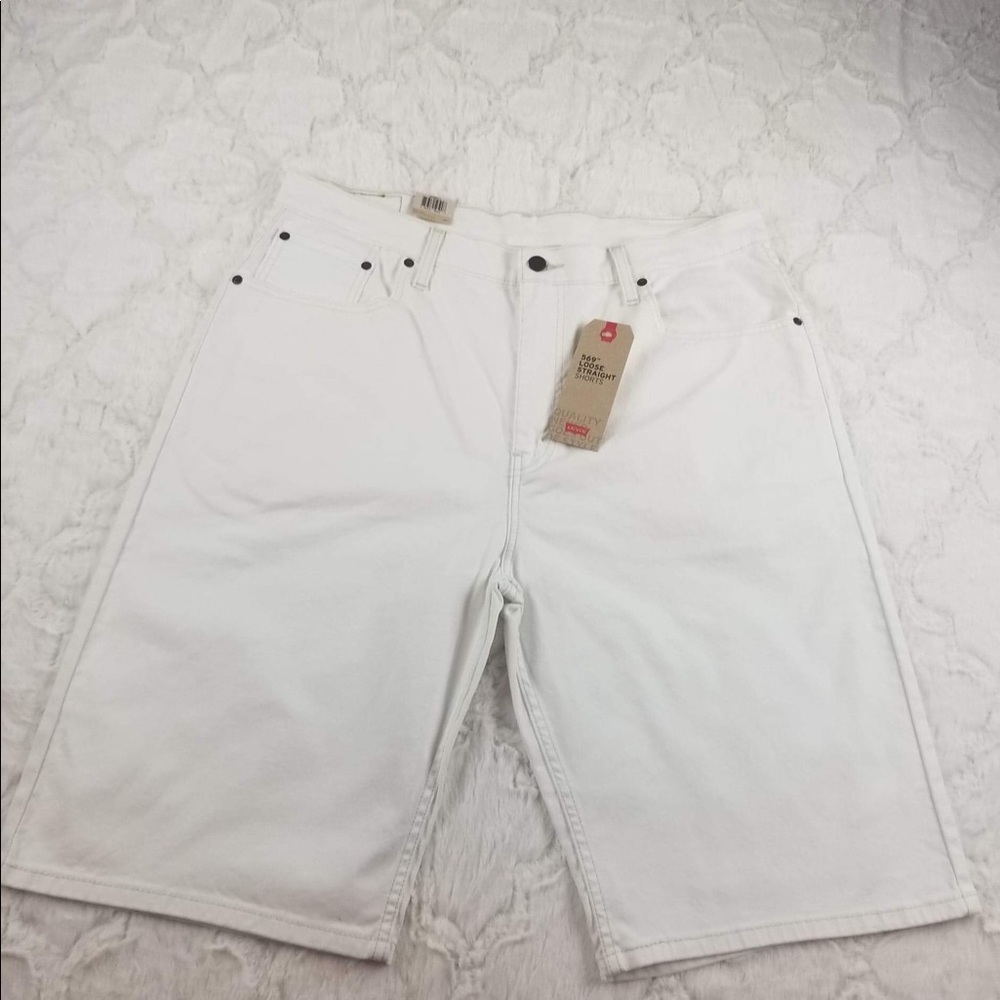 Levi’s 569 loose straight shorts size w 36 NWT